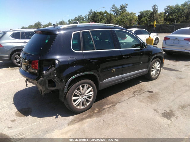 WVGAV7AX0FW508674 Volkswagen TIGUAN SE