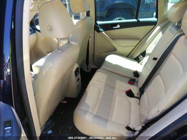 WVGAV7AX0FW508674 Volkswagen TIGUAN SE
