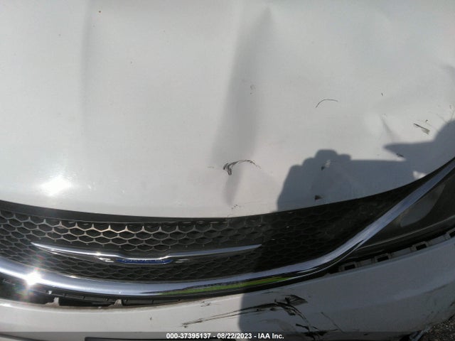 Chrysler Pacifica Touring L 2019 2C4RC1BG7KR609058 Image 10