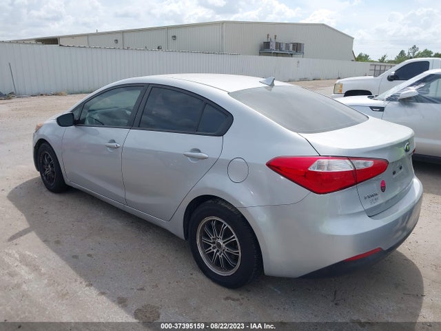 KIA FORTE LX 2016 KNAFK4A63G5442831 Image 3