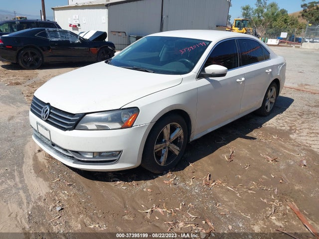 1VWAT7A39FC084899 Volkswagen Passat 1.8t Limited Edition