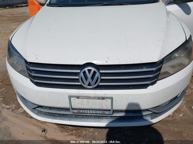 1VWAT7A39FC084899 Volkswagen Passat 1.8t Limited Edition