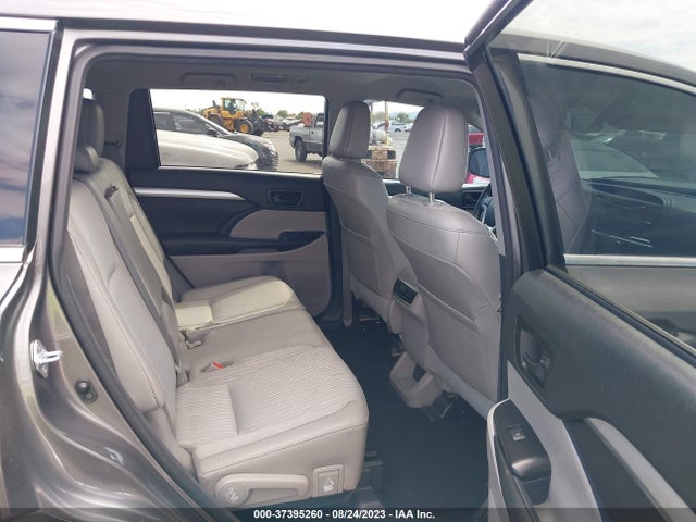 Toyota Highlander Le 2016 5TDZKRFH5GS180005 Image 15