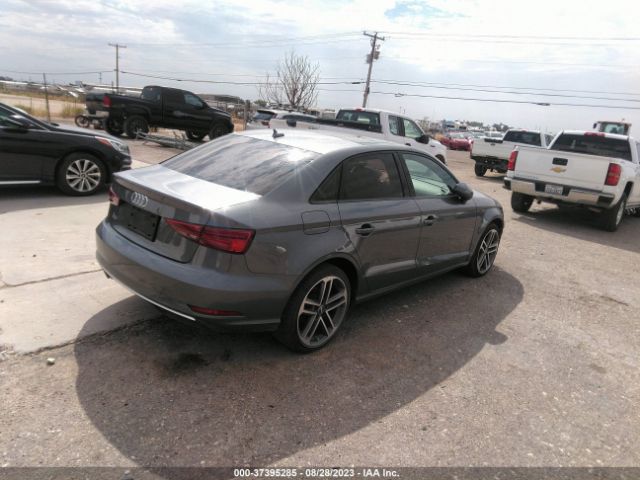 2017 AUDI A3 WAUAUGFF4H1066101 Photo 3