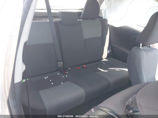 Toyota YARIS LE 2015 VNKJTUD36FA024806 Image 8