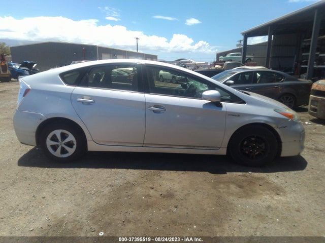 Toyota Prius Four 2015 JTDKN3DU2F1928517 Image 12