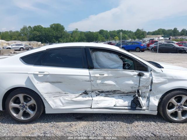 1FA6P0HD6E5367708 Ford FUSION SE