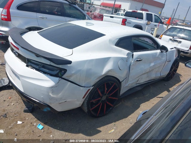 Chevrolet Camaro 1lt 2018 1G1FB1RS5J0146130 Image 4