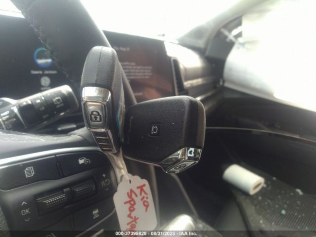 5XYK4CAF7PG111537 KIA Sportage Sx