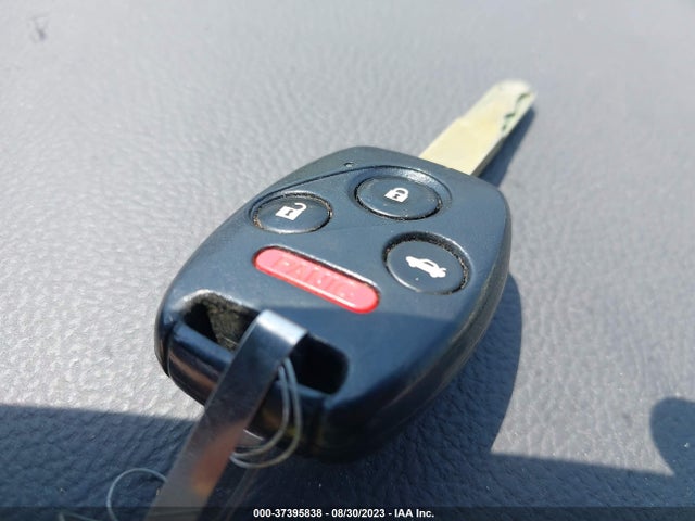 2010 HONDA ACCORD SDN EX-L VIN: 1HGCP3F88AA024759