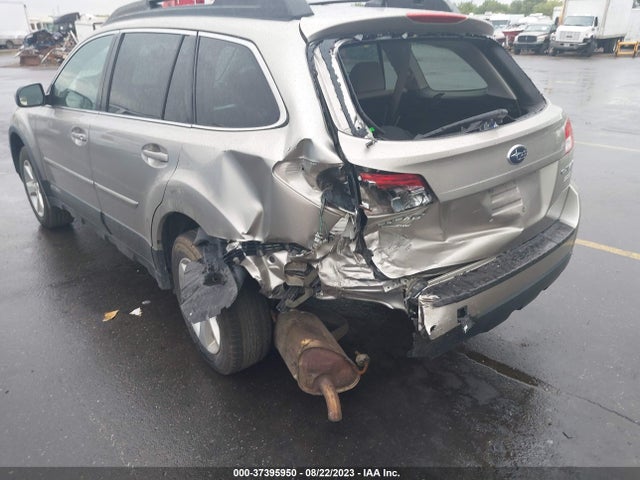 Subaru Outback 2.5i Premium 2014 4S4BRBCC2E3272924 Image 11