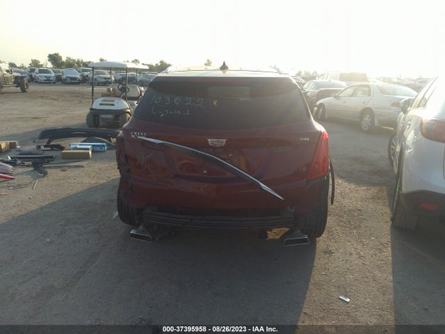 1GYKNCRS7JZ206214 Cadillac XT5 LUXURY