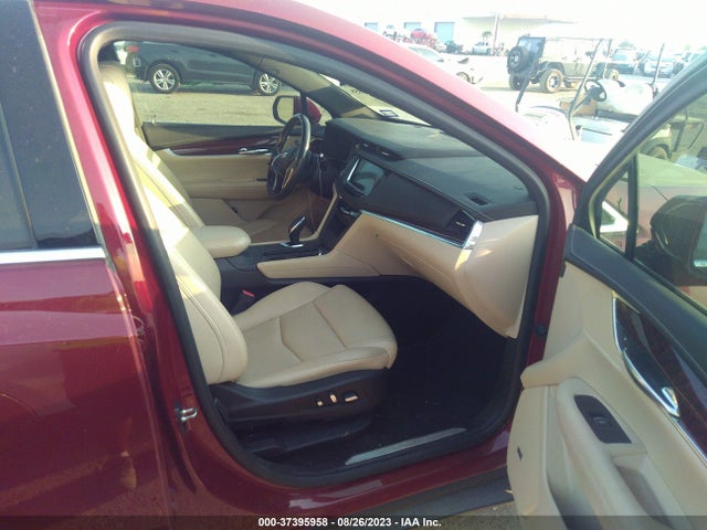 1GYKNCRS7JZ206214 Cadillac XT5 LUXURY