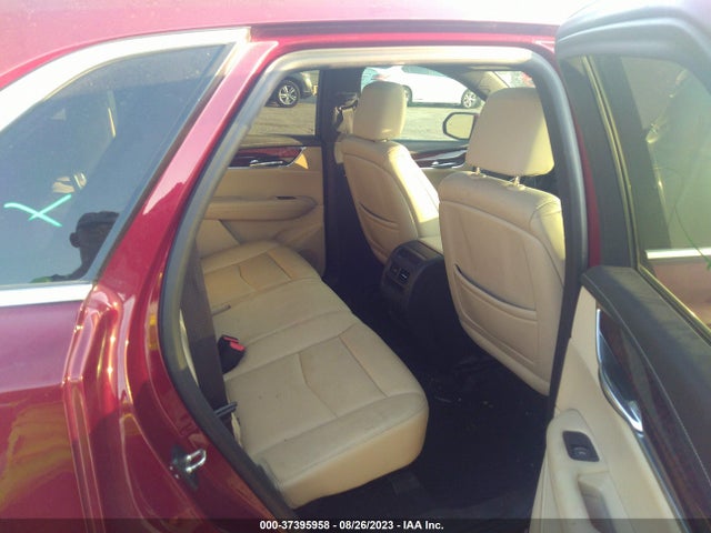 1GYKNCRS7JZ206214 Cadillac XT5 LUXURY