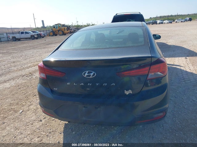 Hyundai ELANTRA SE 2019 5NPD74LF4KH471479 Image 16