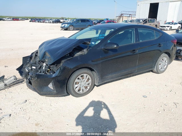 Hyundai ELANTRA SE 2019 5NPD74LF4KH471479 Image 2