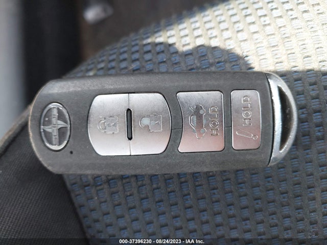 3MYDLBZV2GY133718 Scion IA