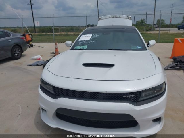 2C3CDXEJ8GH174372 Dodge Charger Srt 392