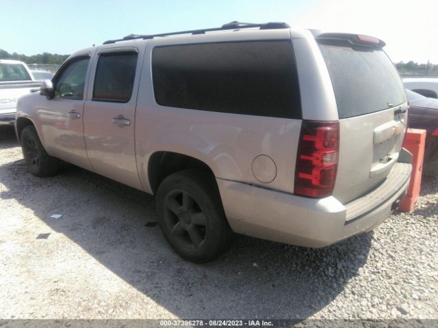2007 CHEVROLET SUBURBAN 3GNFK16367G121902 Photo 2