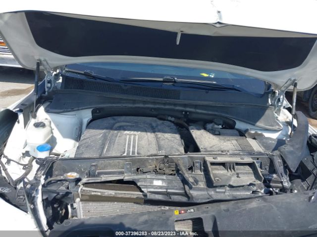 5XYPHDA50JG418661 KIA Sorento Ex V6