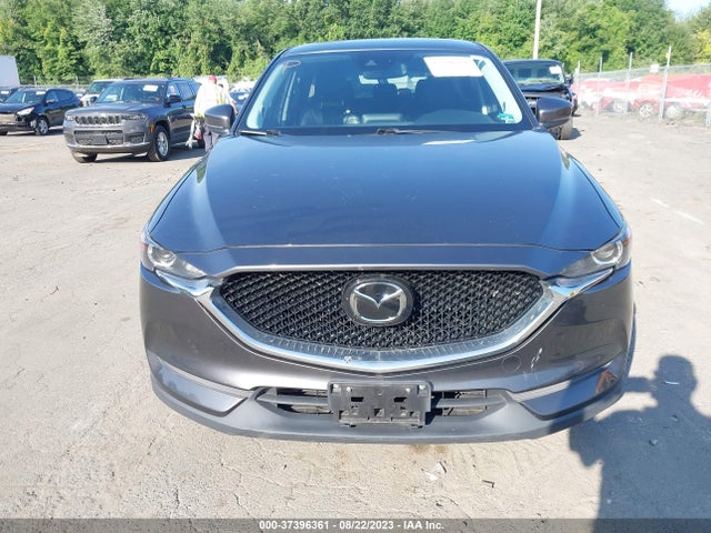 2018 MAZDA CX-5 TOURING VIN: JM3KFBCM2J0406615