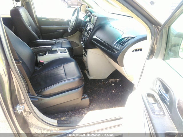 2C4RC1BG2FR676012 Chrysler Town & Country Touring