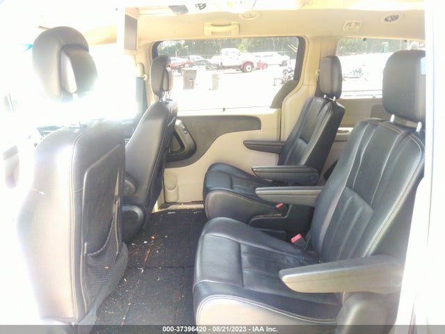 2C4RC1BG2FR676012 Chrysler Town & Country Touring