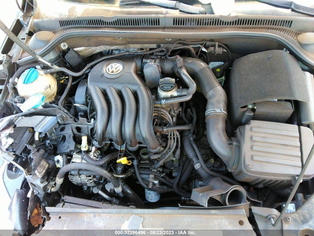 3VW2K7AJ7EM235581 Volkswagen Jetta Sedan S