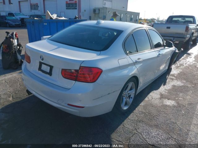 WBA3A5G58ENP27516 BMW 3 Series 328i