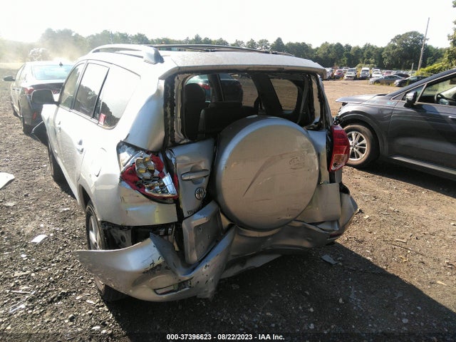 2008 TOYOTA RAV4 LTD VIN: JTMBK31V386042895