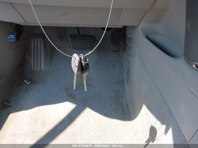 37396675 :رقم المزاد ، 4T4BF3EK1BR108241 vin ، 2011 Toyota Camry مزاد بيع