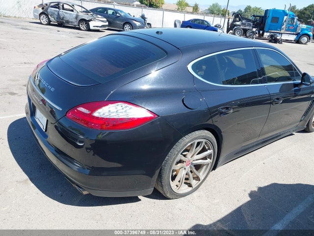 2011 PORSCHE PANAMERA WP0AB2A79BL060124 Photo 3