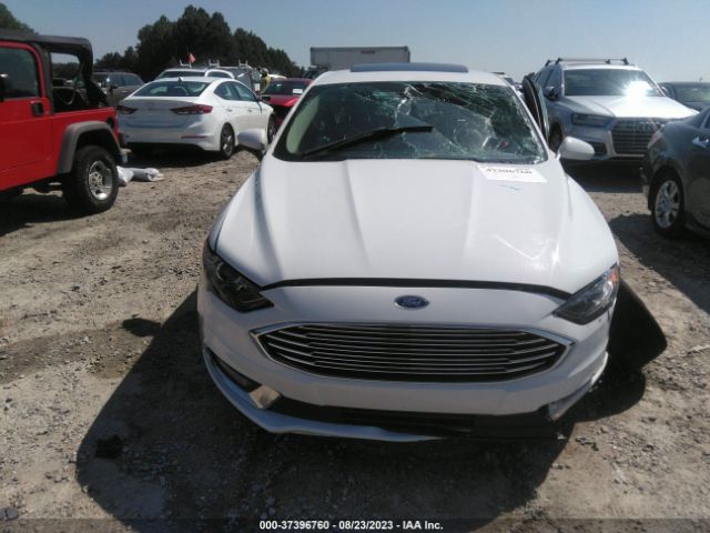 3FA6P0LU6HR325046 Ford Fusion Hybrid Se