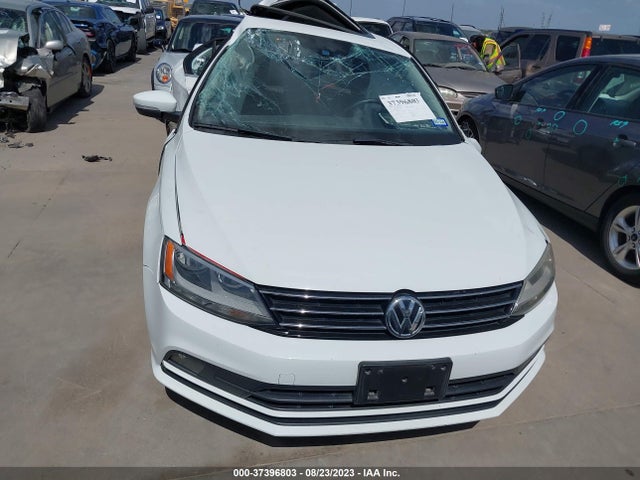 3VWL07AJ0GM219932 Volkswagen Jetta Sedan 1.8t Sel