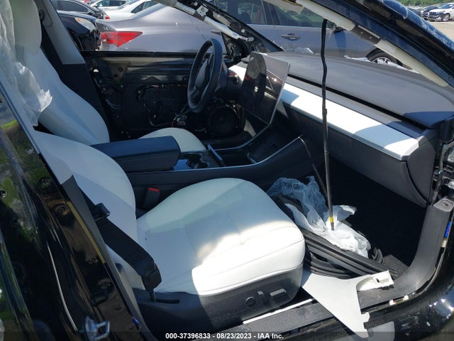 2020 Tesla 3, VIN: 5YJ3E1EA0LF606684