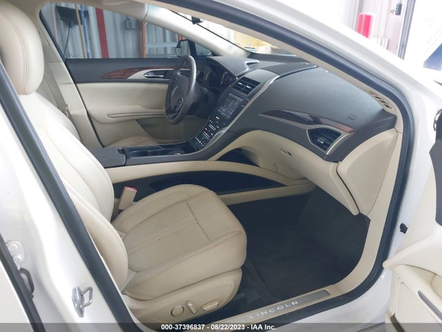 2013 LINCOLN MKZ VIN: 3LN6L2G98DR804341