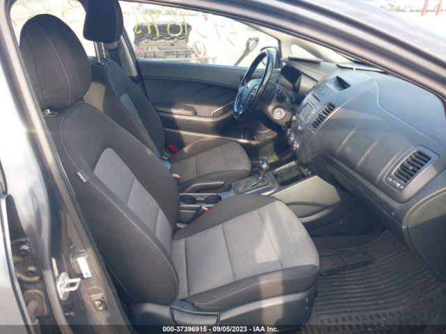KNAFX5A88F5292819 KIA Forte 5-door Ex