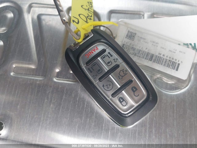 2021 CHRYSLER PACIFICA HYBRID TOURING L VIN: 2C4RC1L72MR590016