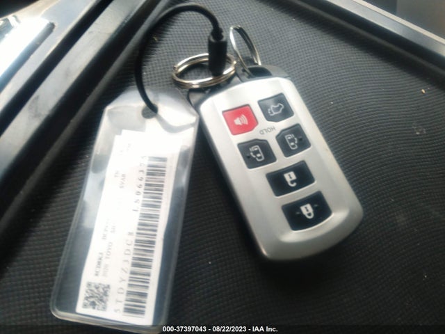 Toyota Sienna Xle Auto Access 2020 5TDYZ3DC8LS066375 Image 3