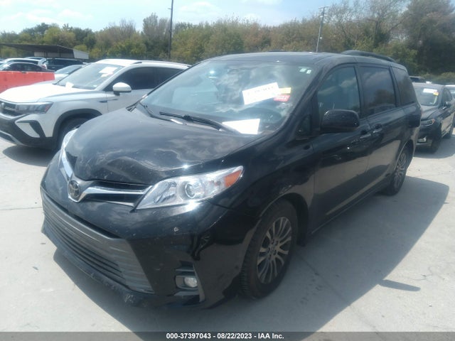 Toyota Sienna Xle Auto Access 2020 5TDYZ3DC8LS066375 Image 2
