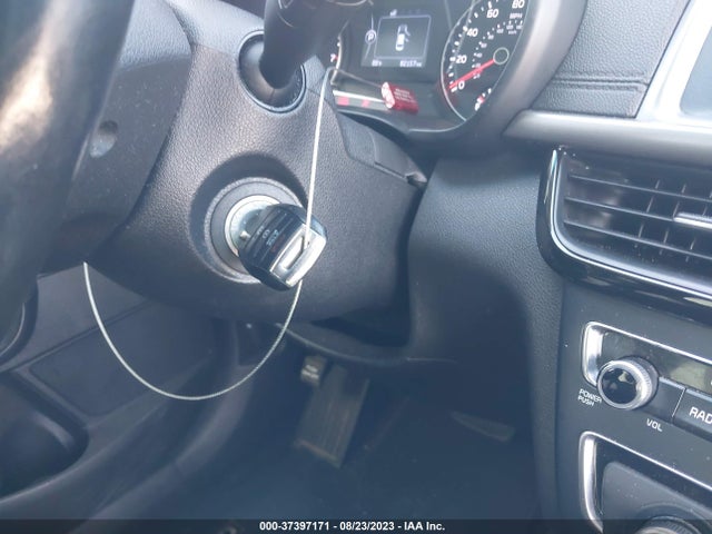 KIA Optima S 2018 5XXGT4L32JG243733 Image 11