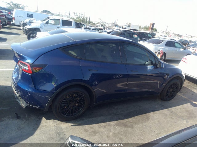 5YJYGDED9MF192754 Tesla Model Y Standard Range