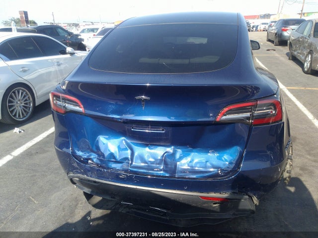 5YJYGDED9MF192754 Tesla Model Y Standard Range