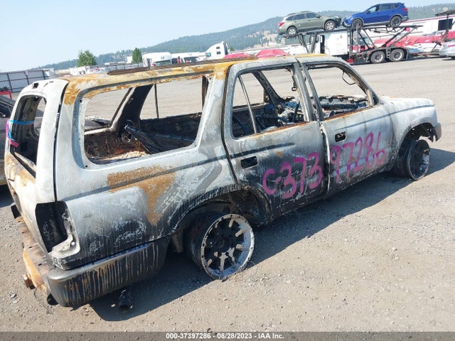 1998 TOYOTA 4RUNNER SR5 VIN: JT3HN86R2W0172567