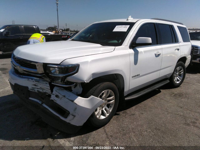 Chevrolet Tahoe Lt 2018 1GNSCBKC9JR391642 Image 2