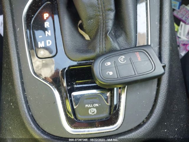 1C4PJLLB2MD120410 Jeep Cherokee Altitude