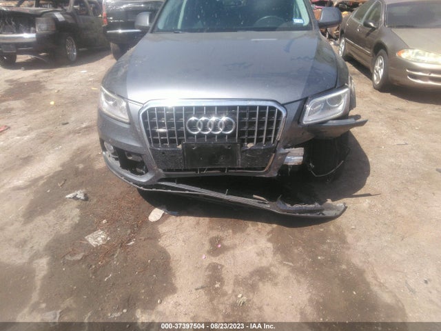 WA1LFAFP9EA056486 Audi Q5 Premium Plus