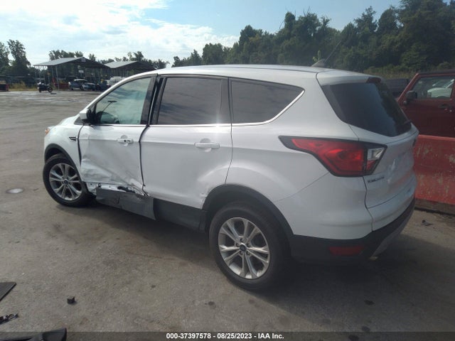 2019 FORD ESCAPE SE VIN: 1FMCU0GD8KUA91391