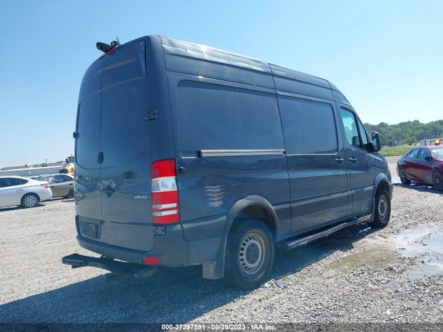 2018 Mercedes-Benz Sprinter, VIN: WD3PE7CD1JP638283