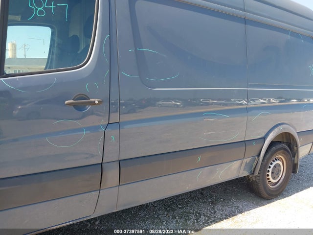 2018 Mercedes-Benz Sprinter, VIN: WD3PE7CD1JP638283